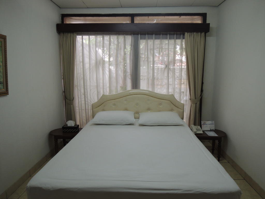 Rumah Polonia Guest House Jakarta Room photo